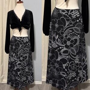 Croft & Barrow Black Floral Skirt Size 10 Batik Midi A-Line Whimsigoth Cottage
